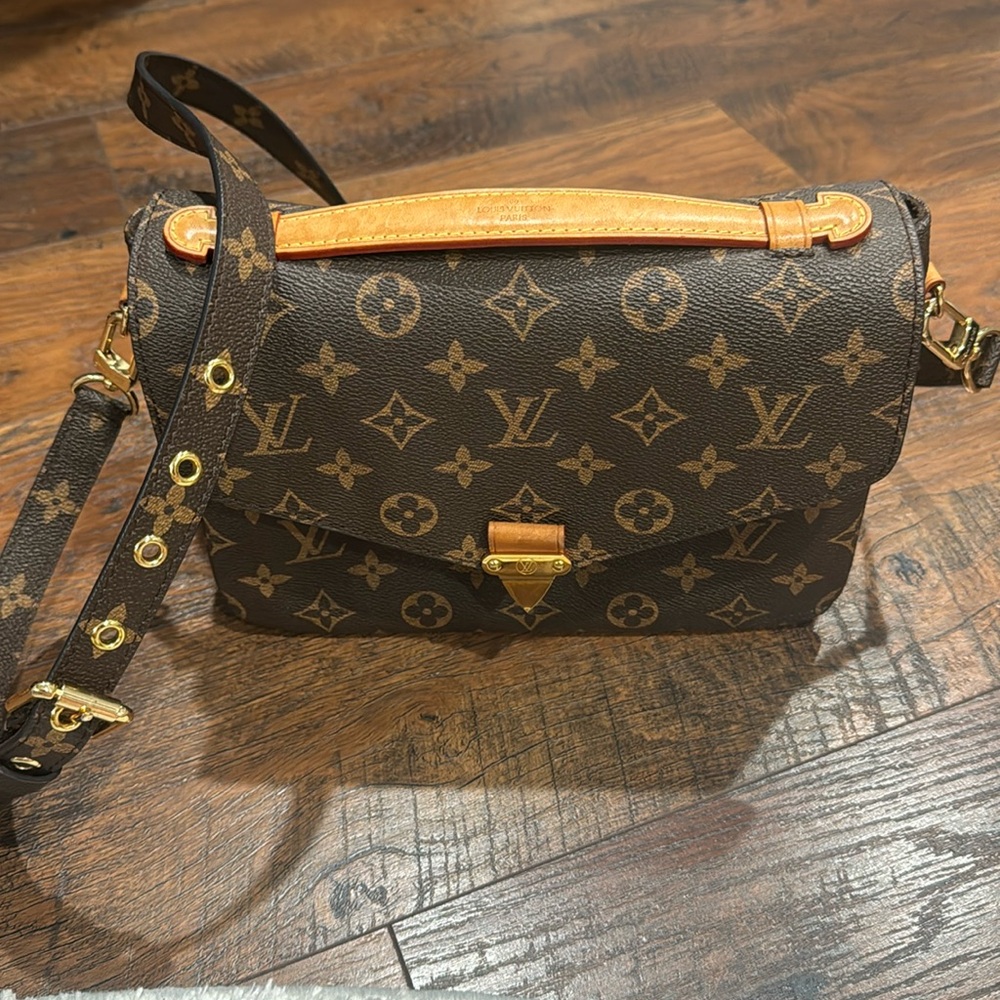 LV bag
